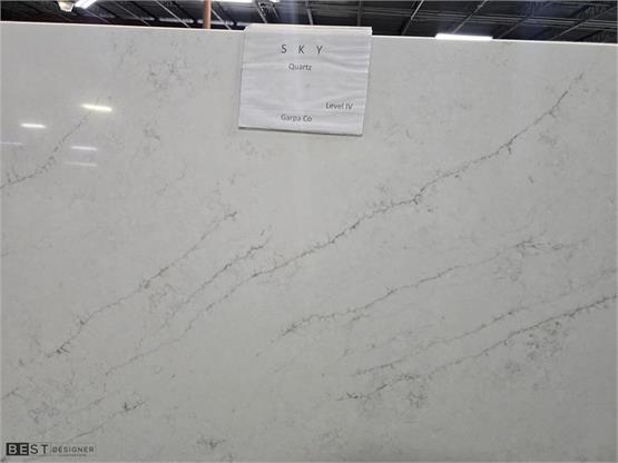 Quartz Calacatta Sky